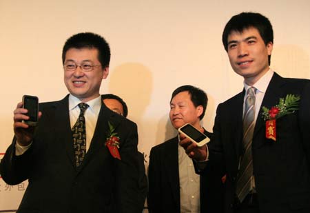 科技時代_海爾推首款中國電信定制CDMA+WAPI雙模手機
