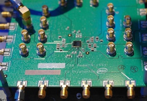 Intel移動(dòng)新武器：Atom整合數(shù)字Wi-Fi 