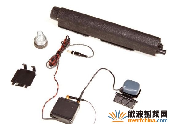 拆解FBI跟蹤器：震撼的GPS結(jié)構(gòu)