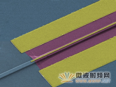 科學(xué)家證實石墨烯是快速光電流轉(zhuǎn)換器的關(guān)鍵