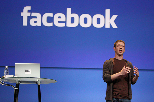 Facebook CEO扎克伯格